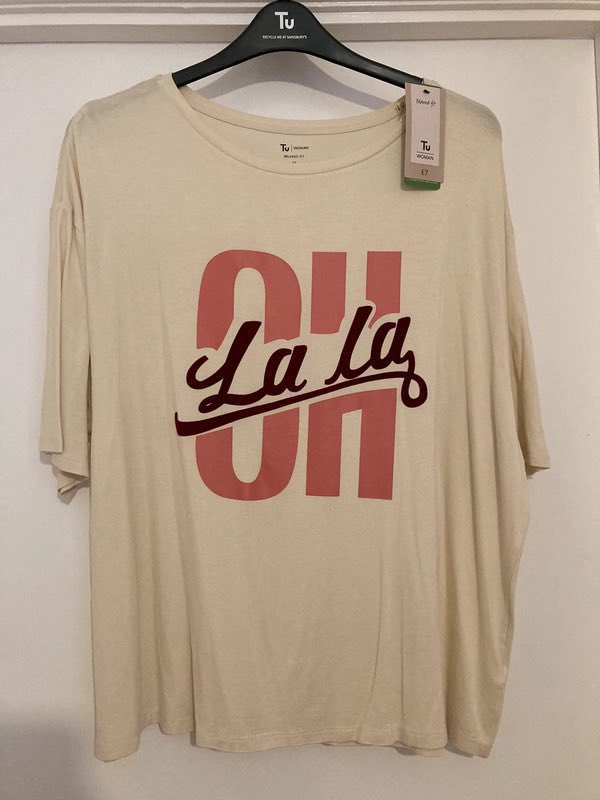 Get the TU T-shirts I’m selling on @VintedUK. Size 5XL / 22 for £6.86! vinted.co.uk/items/47760566…