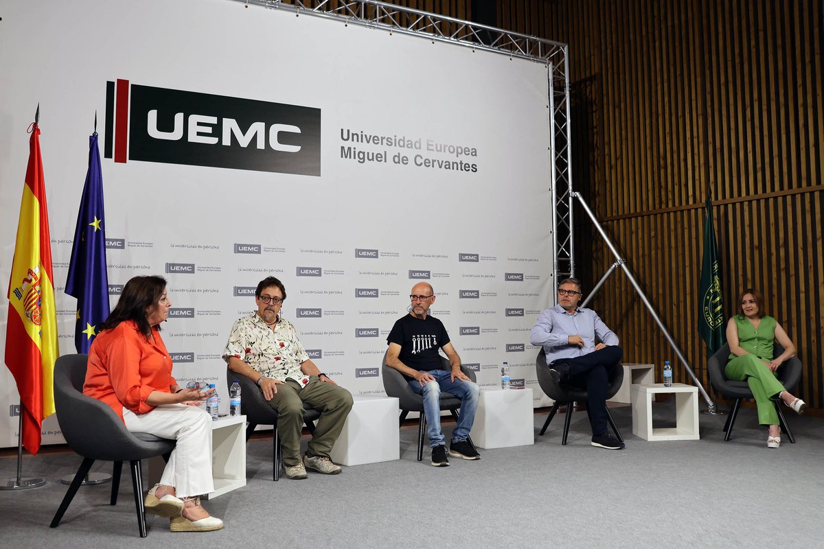 │⛱️ Cursos de Verano│Los directores señalan en la Universidad <a href="/UEMC/">UEMC</a>  la gran oportunidad que ofrece el #cine 📽️ como embajador de marca para los vinos.

El mundo de la #música 👨🏻‍🎤 destaca la importancia que los festivales tienen a la hora de generar experiencias emocionales en