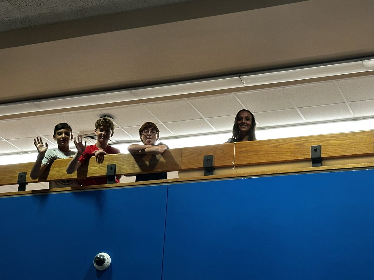 Mike Huston tweet media