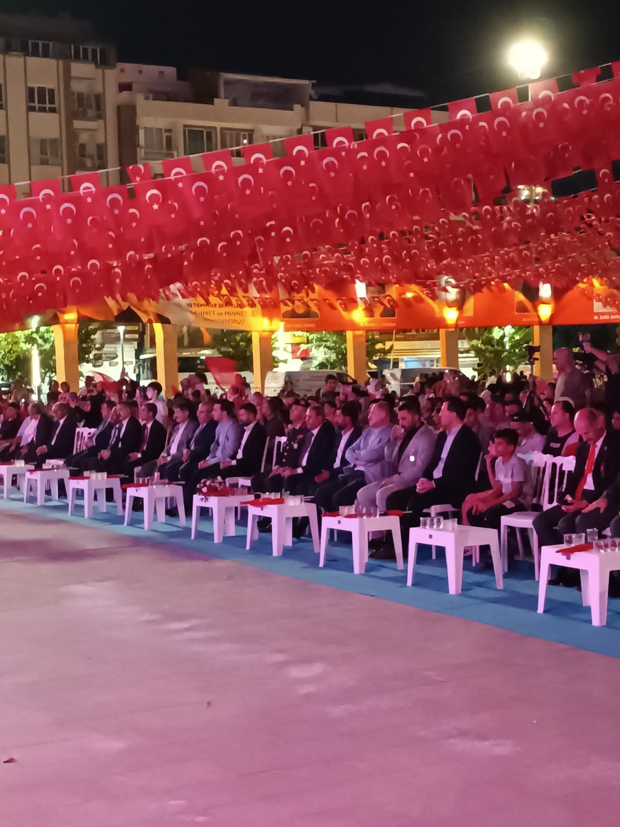 başkan Müslüm Eski (@mslmeski2) on Twitter photo 15 Temmuz hain darbe girişiminin 8’inci yıl dönümünde,
Şanlıurfa valiliği tarafından düzenlenen programa 10 binlerce kişinin katıldığı programda Şanlıurfa valimiz sayın <a href="/hasansildak/">Hasan ŞILDAK</a>
Bey efendinin meydanlara sığmayan binlerce kişiye selamı iletiyorum
Bu vesileyle 15 temuz hain 15 Temmuz hain darbe girişiminin 8’inci yıl dönümünde,
Şanlıurfa valiliği tarafından düzenlenen programa 10 binlerce kişinin katıldığı programda Şanlıurfa valimiz sayın <a href="/hasansildak/">Hasan ŞILDAK</a>
Bey efendinin meydanlara sığmayan binlerce kişiye selamı iletiyorum
Bu vesileyle 15 temuz hain