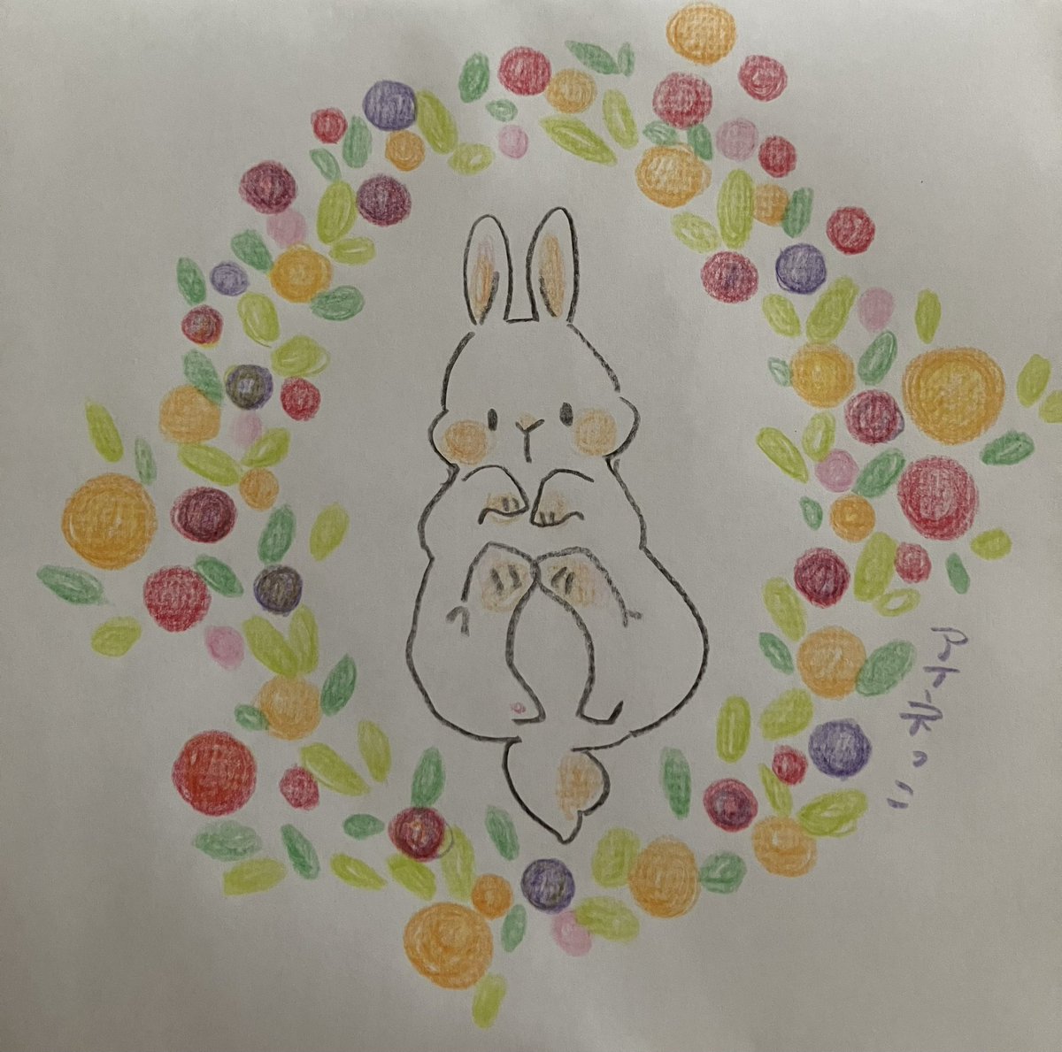 ainono1122's tweet photo. 最近子供が楽しそうに色んな色でお絵描きしてる🖍
私みたいに描くのが好きになってくれたら嬉しいな。 https://t.co/rnHYY4EY9I