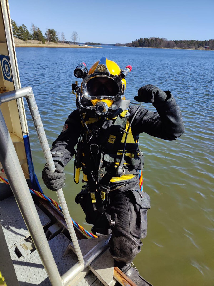 Vartiolaiva Turvan sukeltajat suorittavat vedenalaisia ihmisten ja ympäristön pelastamiseen liittyviä tehtäviä, vedenalaisten kohteiden valvontaa (esim. hylkyjen riskikartoitus) ja vedenalaista rikospaikkatutkintaa. Lisäksi he suorittavat vedenalaisia tarkastuksia ja huoltotöitä.