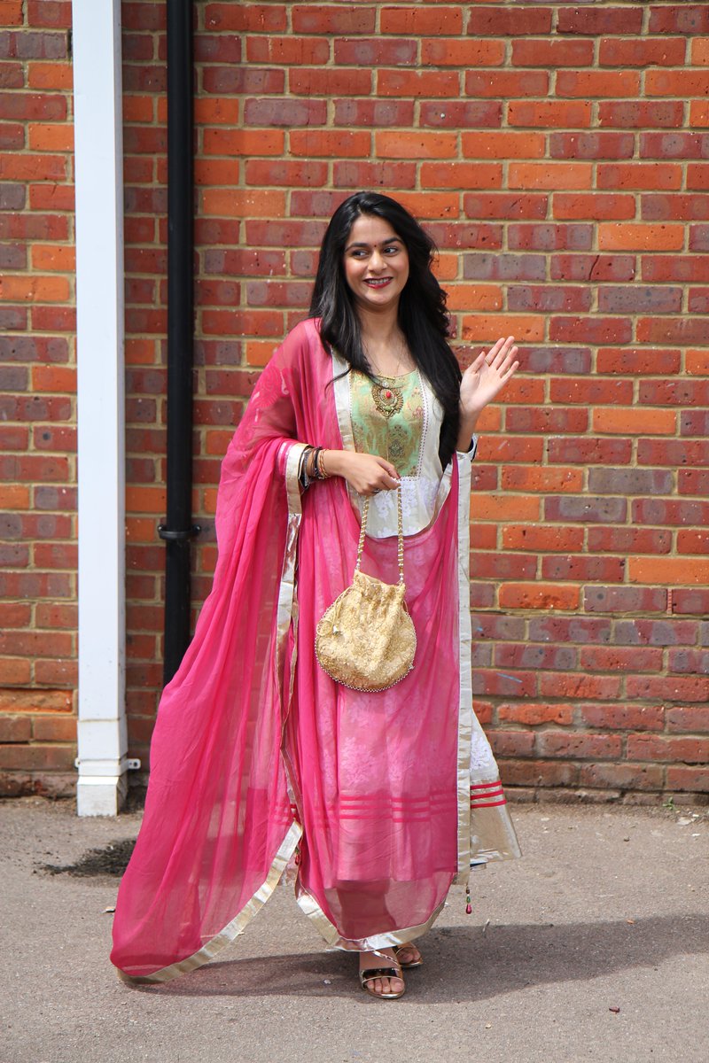 QESLuton's tweet image. It was Culture Day at QES and @qe6luton  yesterday and it was absolutely fantastic to see students and staff dressed in their cultural dress or wearing red!

We had a fashion show, cultural dancing and cultural food!

#Culture #InclusiveCommunity #QESLife #WeAreQE6