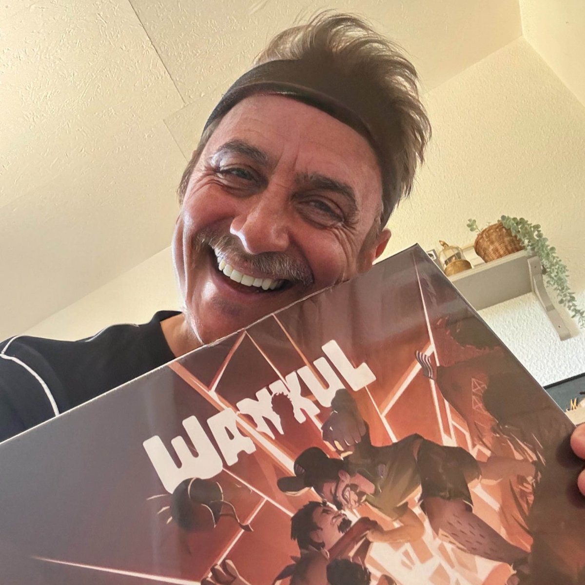 HugoDelire36's tweet photo. 😱 ME DIS PAS QUE C'EST PAS VRAI !? 😱

Oh la vache c'est l'heure d'ouvrir les cartes Wankul de la saison 3, si j'ai pas de légendaire bah c'est pas cool, faut venir en gros ! 

👉🏻 https://t.co/lCUB1uEtrL https://t.co/gy8nh3JrTR