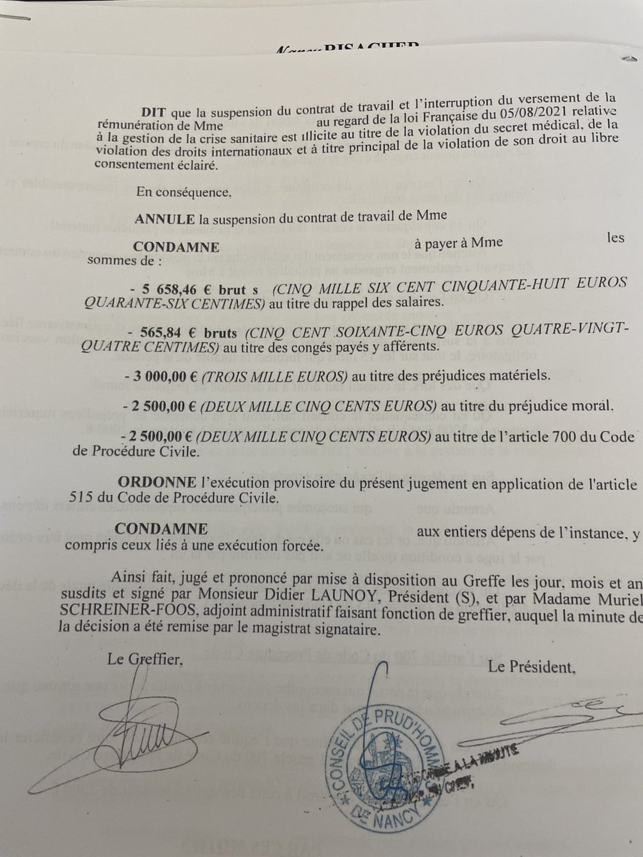 cab2626's tweet photo. Voilà le jugement bombe rendu le 3 juillet dernier obtenu par Maître Risacher qui déclare illégale la vaccination obligatoire et ses effets: la suspension sans salaires! Le jugement sera sur le site de RÉACTION19 pour que tout le monde puisse l’utiliser et gagner! Le vent tourne! https://t.co/MlNWEobhz9