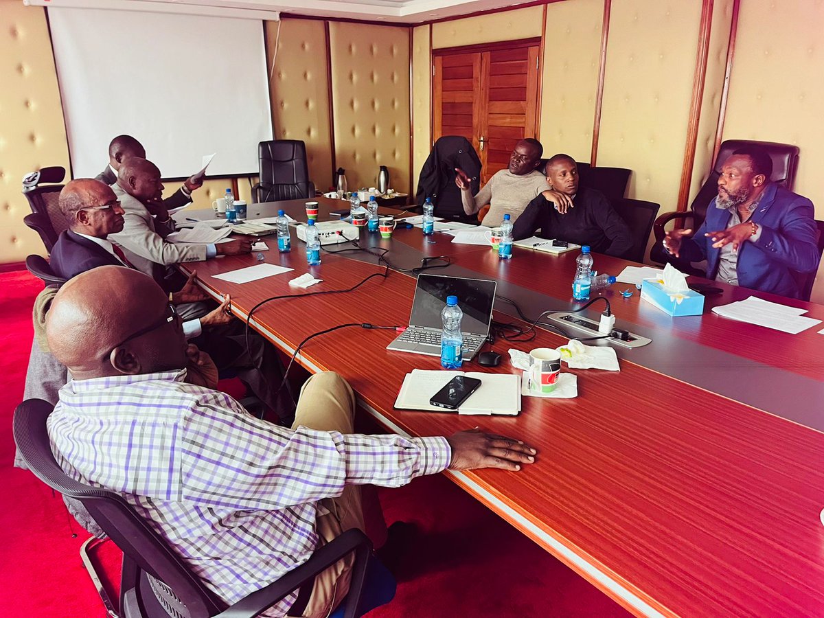 NationalPPLC's tweet photo. The Senate has invited PPLC to submit memoranda on the following Bills: 

1. The Political Parties 
2. The Election Offences 
3. The Elections 

The PPLC Legal &amp; Disputes  Subcommittee, @ORPPKenya met to develop memoranda which shall be submitted to Parliament on 22nd July, 2024 https://t.co/dkjKvWcq49