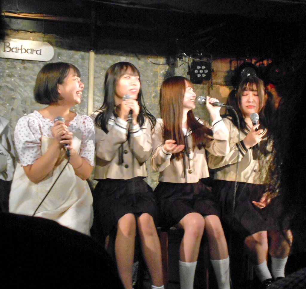 kayap_wiz's tweet photo. @moricircle @petitmon330 @akane_circle 20240714(日) 代々木Barbara
#PetitMon( #ぷちもん) #アイドル
#撮影可能 #撮って出し
#空乃あげは @_sorano_circle
#星乃愛璃咲 @arisa25_circle
#萌葱もにか @monica5_circle
#和田茜 @akane_circle https://t.co/zJr2zFAJ1g