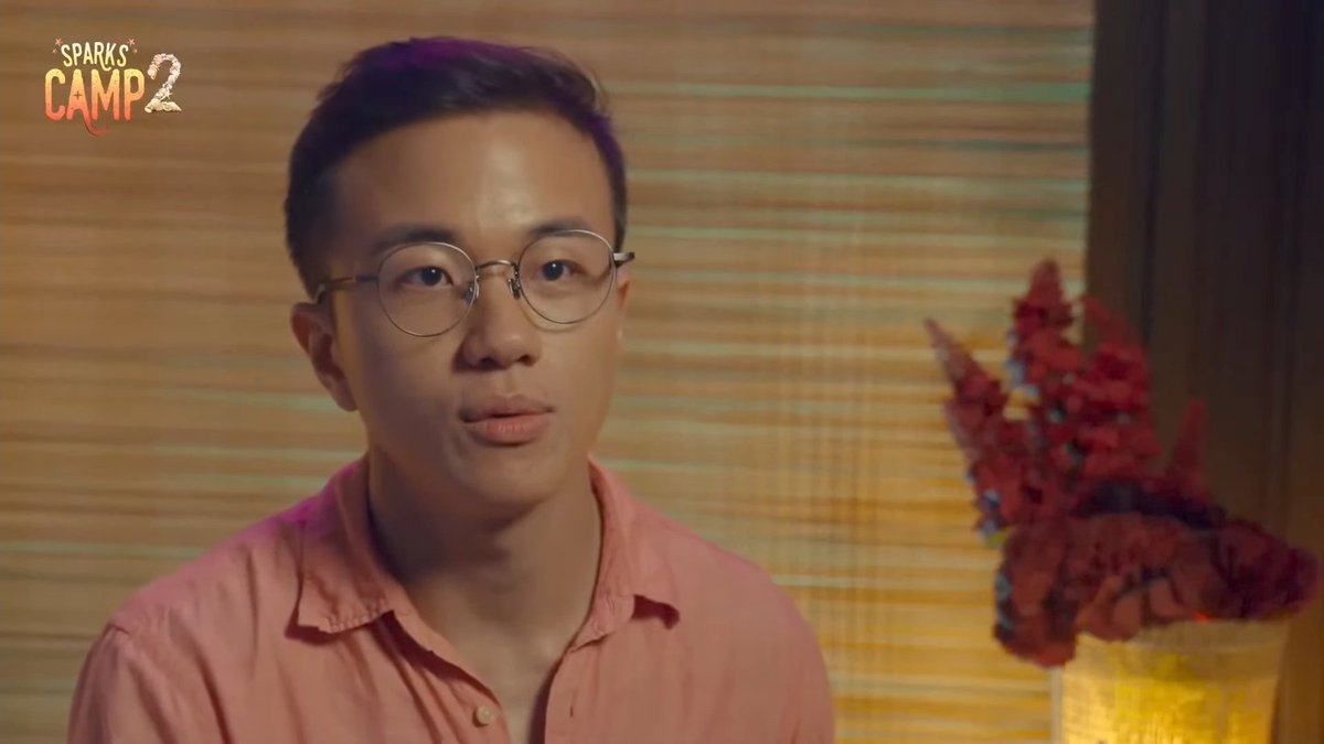 jmcarcoochie's tweet photo. "Mag-e-effort ako sa nag-effort sakin"

Every episode talaga may quotable quote si @martinchuaaaa. I admit, my personal favorite sya this season. Eyyyy! 🤙🏻

#SparksCampS2 @Black_SheepPH https://t.co/zD2fex6zRO