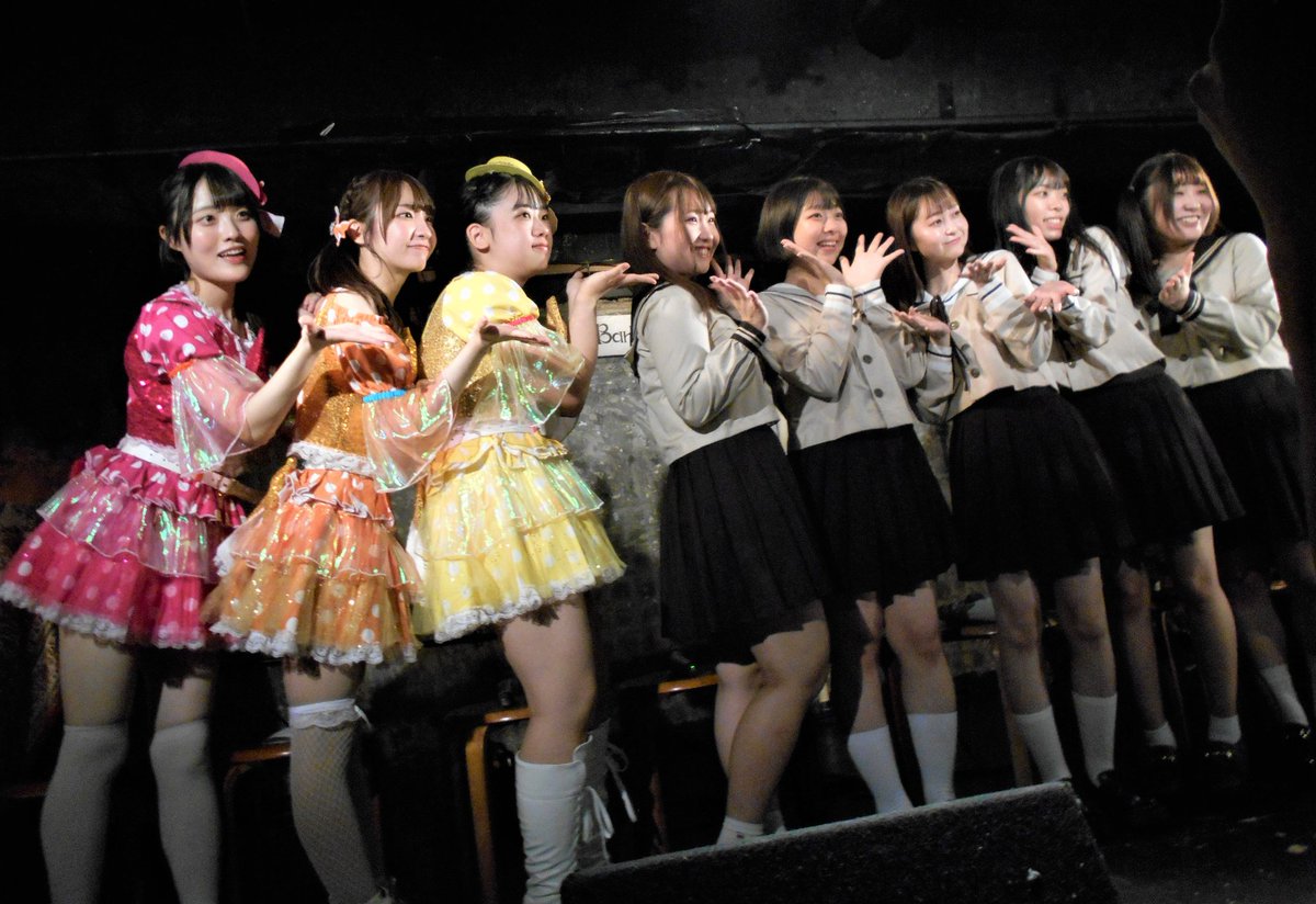 kayap_wiz's tweet photo. @moricircle @petitmon330 @akane_circle @_sorano_circle @arisa25_circle @monica5_circle 20240714(日) 代々木Barbara
#ポジティブモンスター ( #ポジモン @moricircle )
#PetitMon( #ぷちもん @petitmon330 #アイドル
#撮影可能 #撮って出し
#佐伯夏海
#美月瑠奈
#桃瀬あやな
#春宮さくら
#空乃あげは
#星乃愛璃咲
#萌葱もにか
#和田茜 https://t.co/oi7Irybkz4