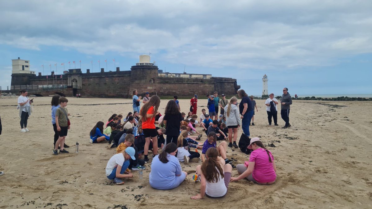 KirkbyTrips's tweet photo. Goodbye Barstondale and hello New Brighton - some fun on the beach to finish off our trip. See you at 3.30pm (ish!) https://t.co/4uKCVvL6Zx