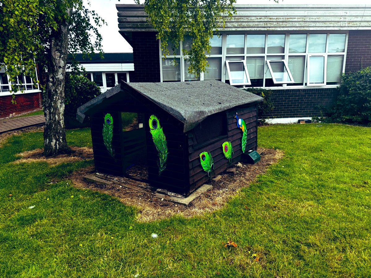 Irina Kovacs (@mrs_kovacs_art) on Twitter photo Our peacock shed has been renovated. Some of our five ⭐️Challney students have done such a great job in painting the designs that went on the shed. 🤩👏🦚@C21Art <a href="/art_c19/">Liz Patching</a> <a href="/ChallneyBoys/">Challney Boys</a> <a href="/ChallneyDesign/">Adam Billington</a> Our peacock shed has been renovated. Some of our five ⭐️Challney students have done such a great job in painting the designs that went on the shed. 🤩👏🦚@C21Art <a href="/art_c19/">Liz Patching</a> <a href="/ChallneyBoys/">Challney Boys</a> <a href="/ChallneyDesign/">Adam Billington</a>
