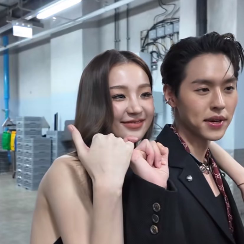besttuesdaeever's tweet photo. ไก่ไข่ของมี๊เหนิง🩷🩵 https://t.co/ttzKuR89lA