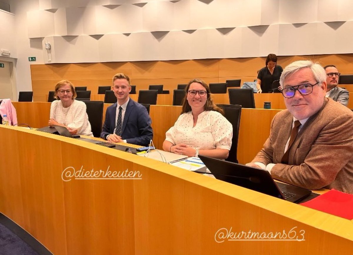 Eerste commissie Economie &amp; Sociale Zaken van de legislatuur. We hebben het over het jobverlies bij Audi Brussel.