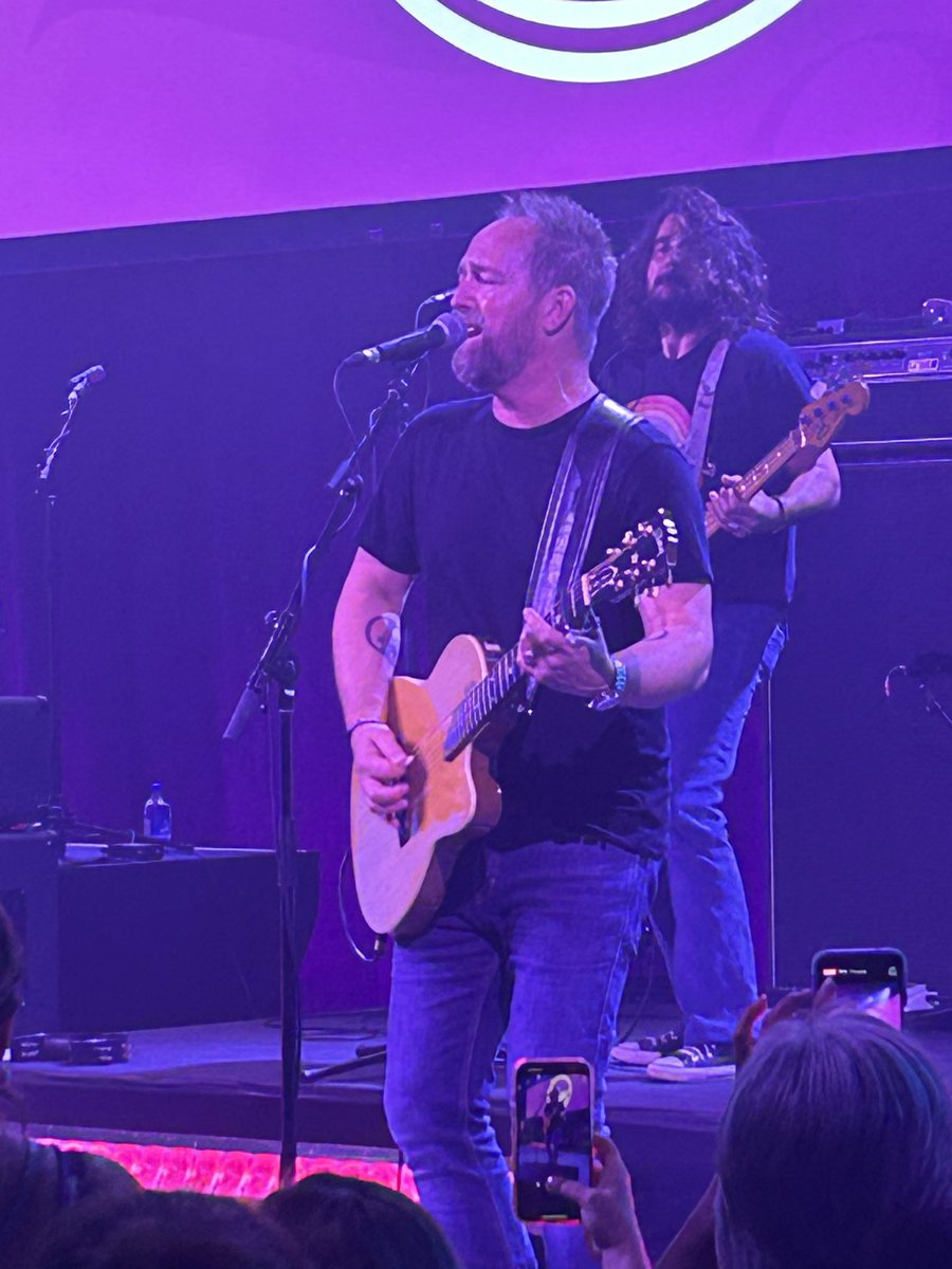 NextLevelProds's tweet image. Great night rockin with you in Boston @EzraRayHart