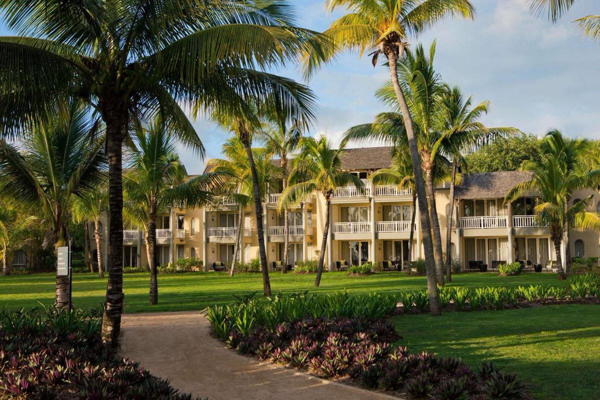EliteTravelKE's tweet photo. Outrigger Mauritius Beach Resort, situated on the south coast of Mauritius in the Bel Ombre nature reserve, offers classic plantation-style architecture and various activities connecting guests to Mauritian culture like Sega music, dancing, cooking classes, and rum tasting. https://t.co/iGCC3ch292