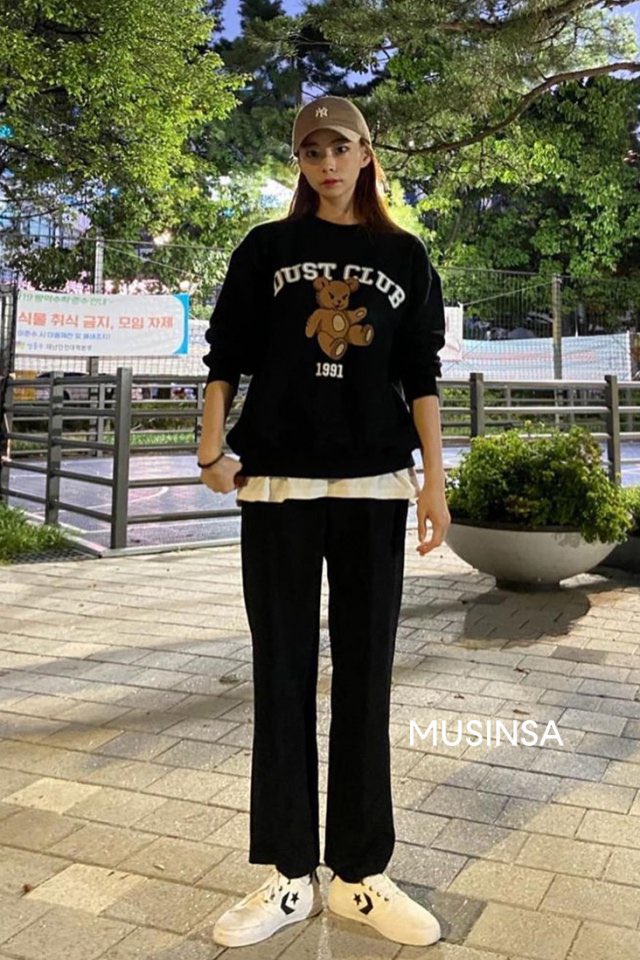 Octoberstuff's tweet photo. Agingccc น้องหมีน่ารักมากนะคะสีดรอประดับนึงแต่ยังสวย ผ้าหนักมาก
♡ 9/10
♡ Size : 52/26
♡ Price : 280 บาท รส.
#สเวตเตอร์��กาหลี #สเวเตอร์เกาหลีมือสอง #ตลาดนัดBUS #พรีออเดอร์เกาหลี #Agingccc #ตลาดนัดaespa #สเวตเตอร์มือสอง #สเวตเตอร์ #สเวตเตอร์ https://t.co/N4XH6Qnt7n