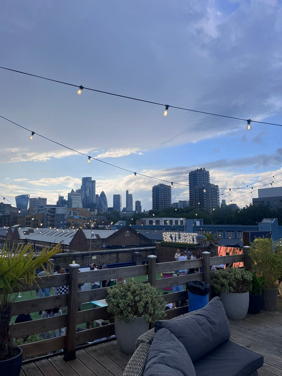 Ivory Worldwide tweet media