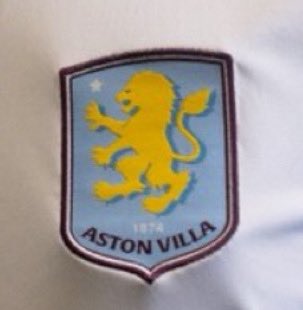 Justin Talks Villa tweet media