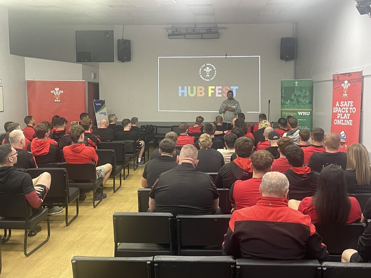 Linsbridge's tweet photo. Excited to be at @glan_llyn #HubFest2024 with an amazing group of people to deliver national training to the #WRUHubOfficers over the next two days. #HubFest #KeepRugbySafe @BenRose9980 @geraintrugby @WRU_Community https://t.co/dqmRcNE2Rq