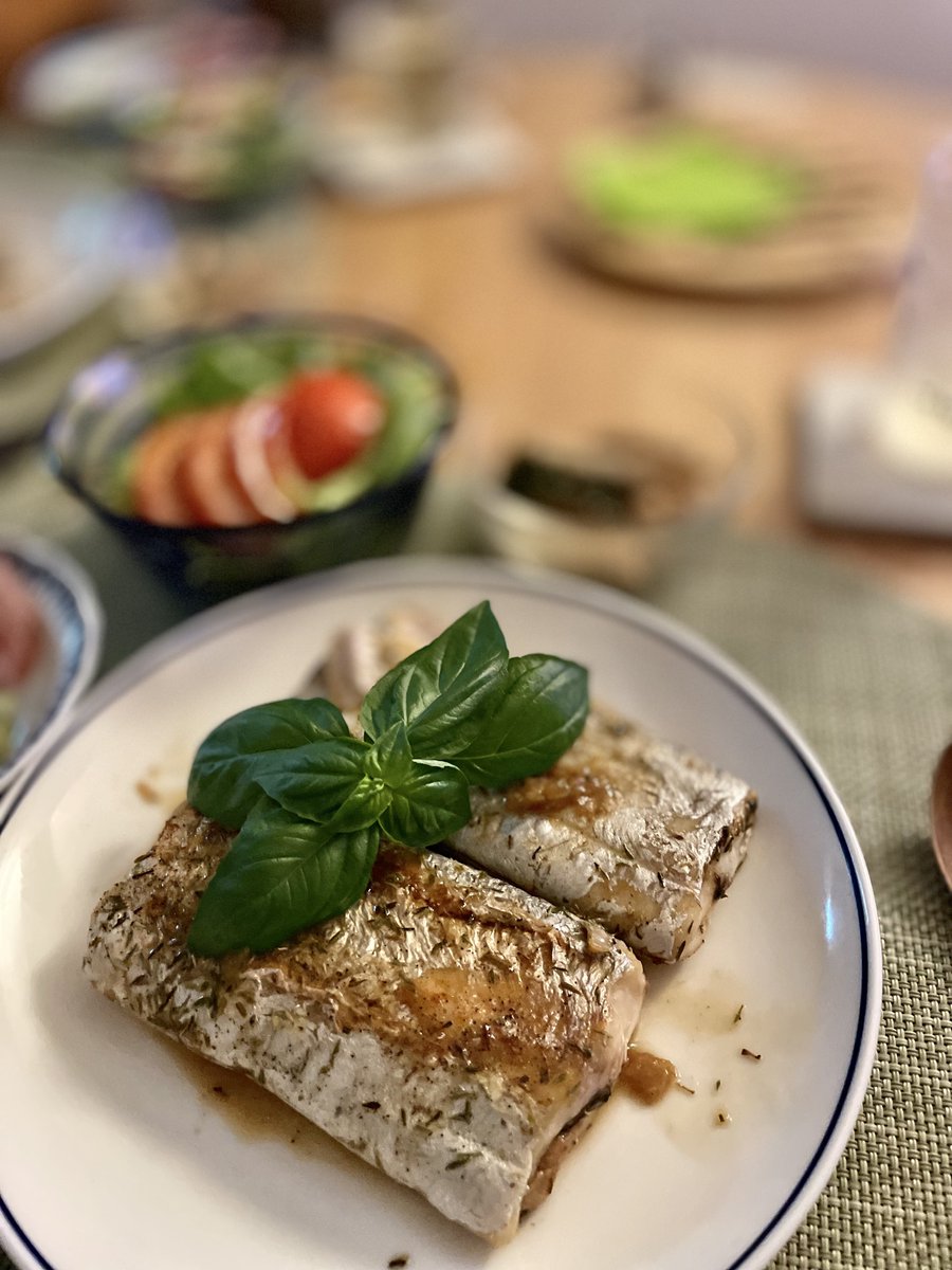hirokuni's tweet photo. #Cutlassfish
Called "Tachiuwo" in japan https://t.co/0ipdNmrkmB