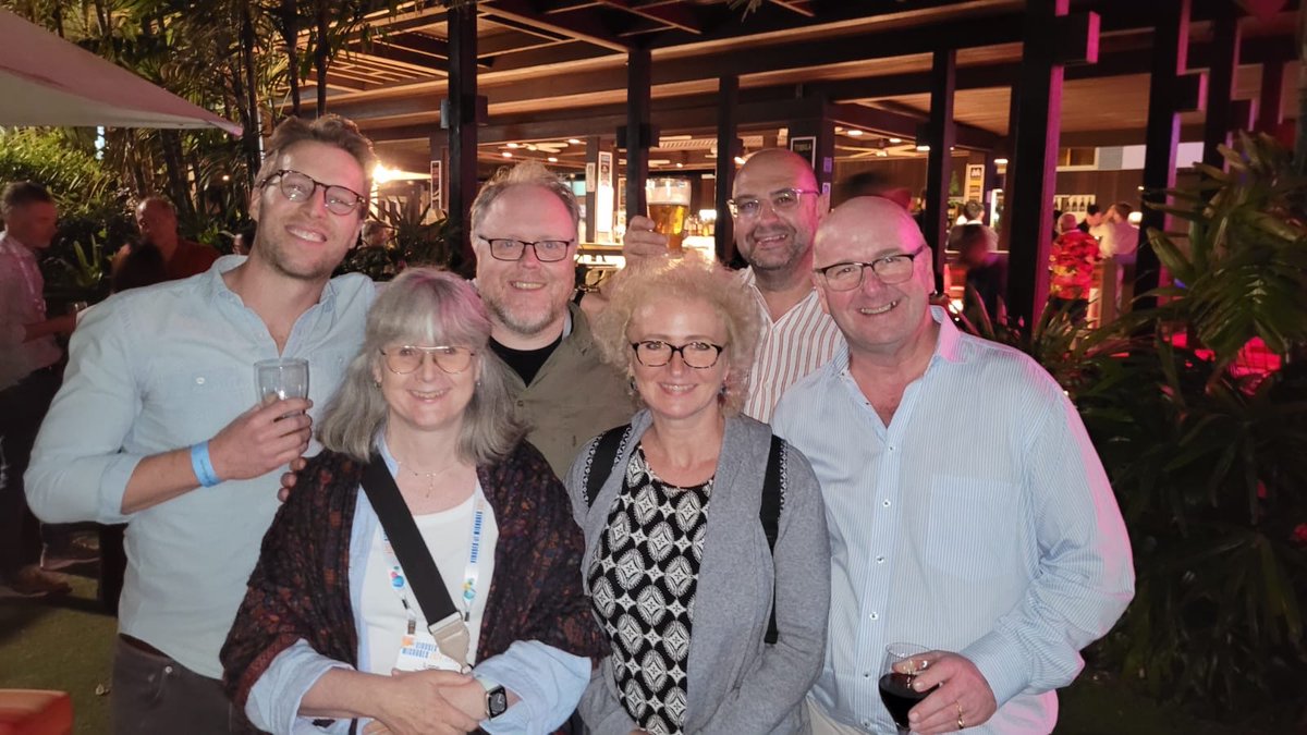 Phage Australia - Connect. Discover. Cure tweet media