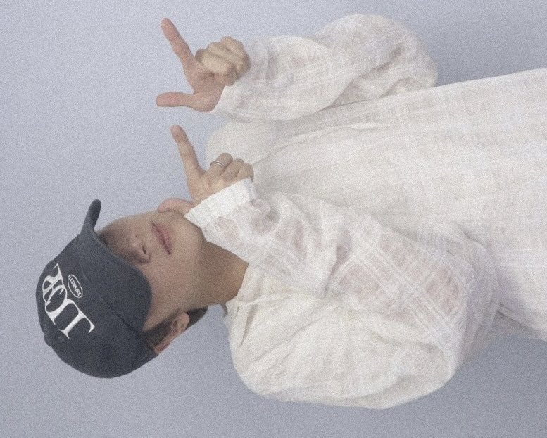 haechan the cutest!!! 🤍