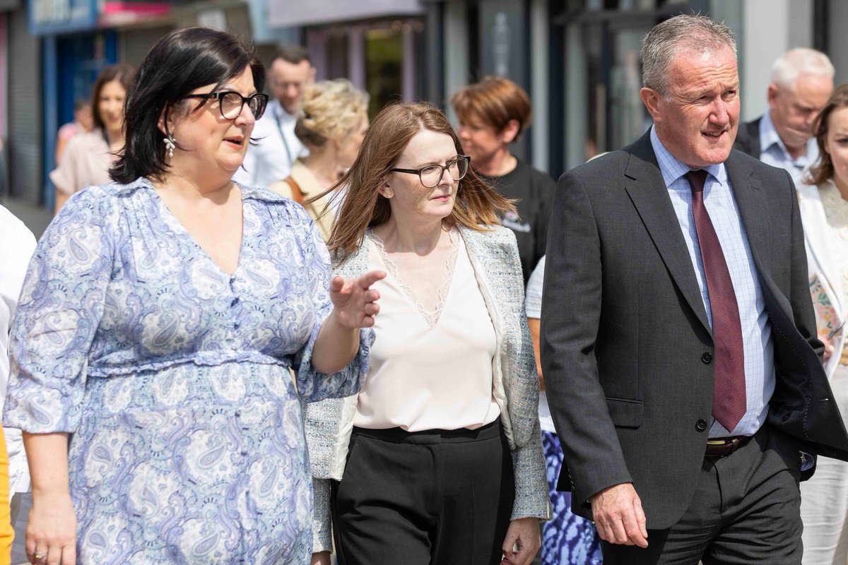 Economy NI (@economy_ni) on Twitter photo .<a href="/Economy_NI/">Economy NI</a> Minister <a href="/conormurphysf/">Conor Murphy</a> and <a href="/dptfinance/">Dept of Finance</a> Minister <a href="/CArchibald_SF/">Caoimhe Archibald MLA</a> visited Limavady today to meet the business community to discuss regional economic priorities and hear how local economic partners are primed to maximise productivity in the Roe Valley area.
Read more .<a href="/Economy_NI/">Economy NI</a> Minister <a href="/conormurphysf/">Conor Murphy</a> and <a href="/dptfinance/">Dept of Finance</a> Minister <a href="/CArchibald_SF/">Caoimhe Archibald MLA</a> visited Limavady today to meet the business community to discuss regional economic priorities and hear how local economic partners are primed to maximise productivity in the Roe Valley area.
Read more