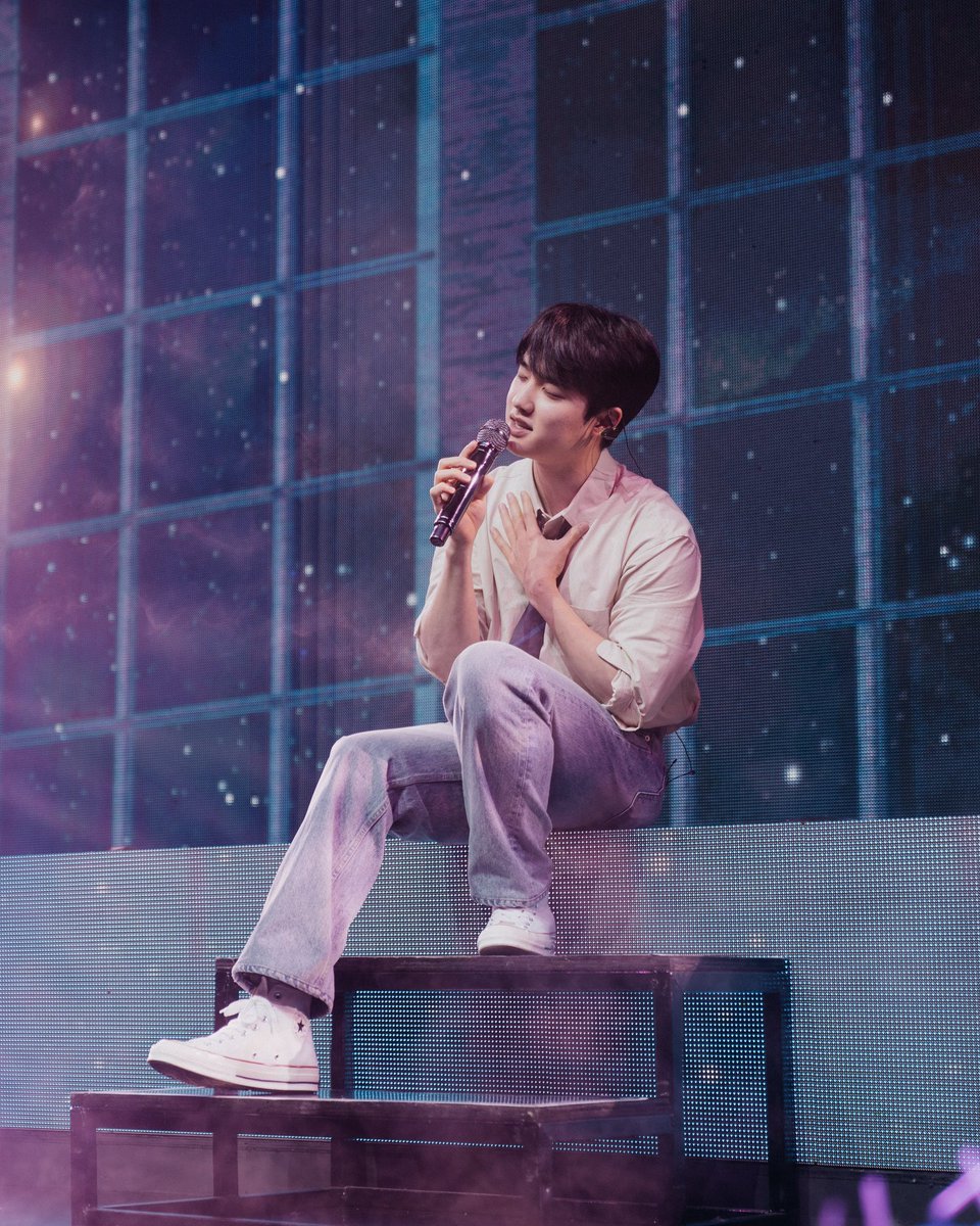dreamtree0112's tweet photo. 동화같다 정말 https://t.co/MQjOQvcymM