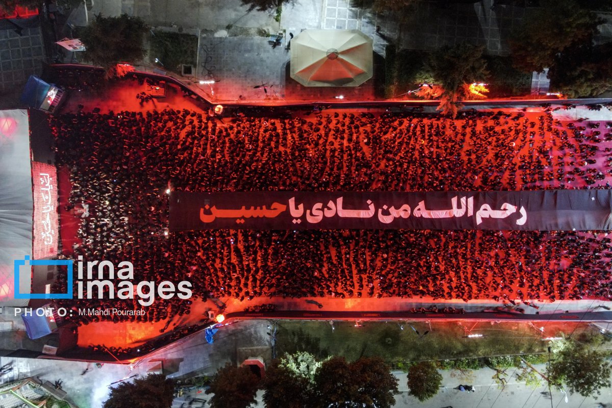 IrnaImages's tweet photo. حسینیه ایران "عزاداری دهه اول محرم"
Hosseynia of Iran
"The mourning days of the martyrdom of the third Shia Imam Hossein (AS)"
.
https://t.co/8G050Sz2J9 https://t.co/B41JnQF3TJ