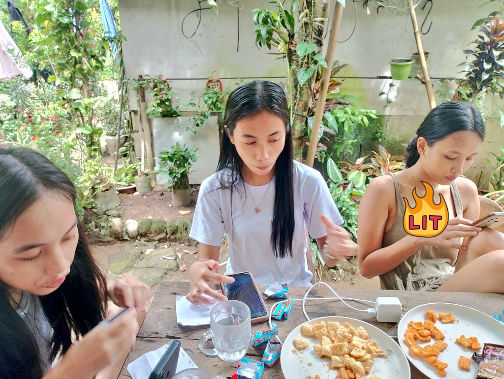 superio5841's tweet photo. Worth it lahat lahat mga mahal 😭🫂🫂🫂

Back to back pa yan 🫶🏼🔥

SB19 WON AT NICKELODEON
@SB19Official #SB19
#SB19WinsKidsChoiceAwards https://t.co/GXZ77fkKr5