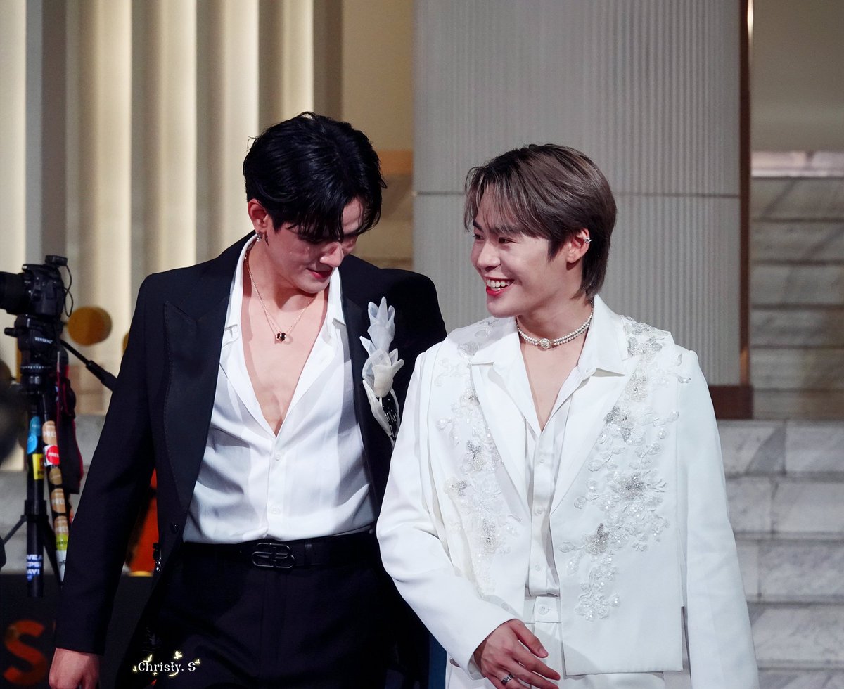 ZonZon00421's tweet photo. #BattleOfTheWriters1STLine 
#รักใต้บรรทัด #รักใต้บรรทัดEP1 
#BATTLEOFTHEWRITERS 
#มาร์คเจ็ม #MarkGems 
#MarkIIIV #GemsLittle_ https://t.co/wvOtmkgNAZ