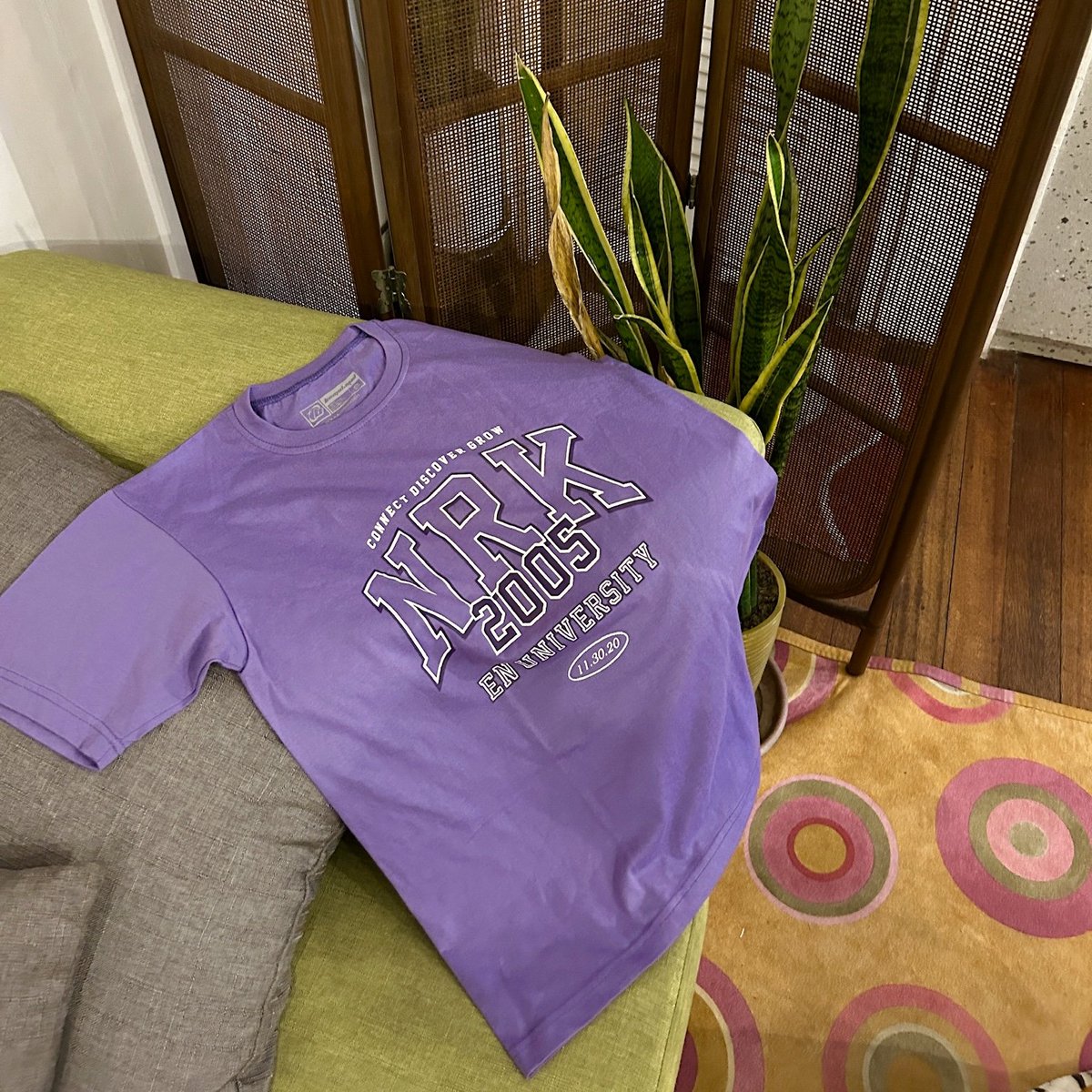 PRODBYENGENE's tweet photo. Shine with every step like SUNOO, be everyone's #1 like JUNGWON, and showcase your limitless power like NI-KI 🔥

Wanna represent your bias? We've got an answer for you: #WearENYou. 

🔗ENU Member Tees: https://t.co/GXEf6mVqQd
🔗ENU University Tees: https://t.co/4ipk4Lni2G https://t.co/PmbMM68LxI