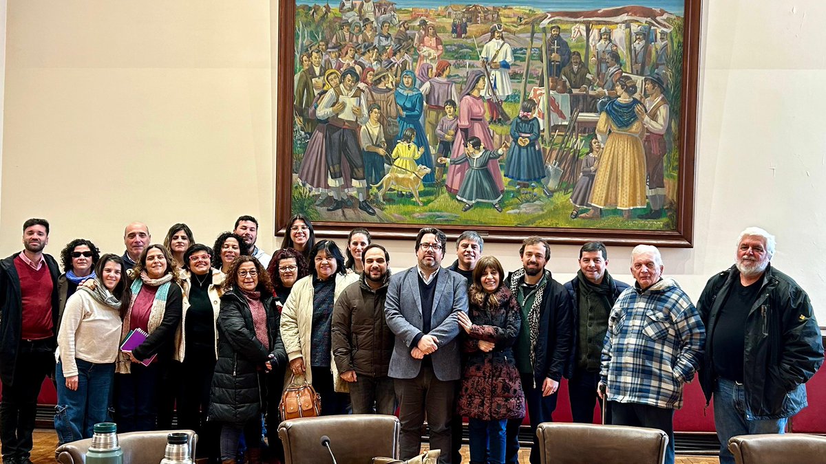 gonzacivila's tweet photo. El Intendente de Montevideo @mauriciozuninoc es un militante socialista y frenteamplista de todas las horas. Ayer con referentes de los sectores que integramos la corriente “Izquierda y Libertad”, fuimos a expresarle nuestro apoyo y cercanía en esta etapa que se inicia, continuidad de las transformaciones y el gran equipo que dejó @CosseCarolina.

¡Gracias Mauri por recibirnos!