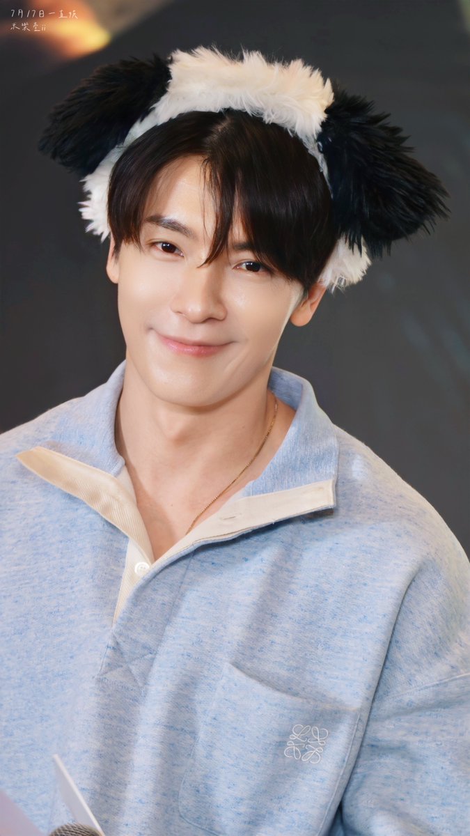 imqqqii17's tweet photo. 宝宝是全世界最可爱的小狗宝宝
#SUPERJUNIOR 
#슈퍼주니어
#0717一直娱签售
#Donghae 
#李东海 
#东海 
#이동해 
#ドンへ https://t.co/J0TYOViUJx