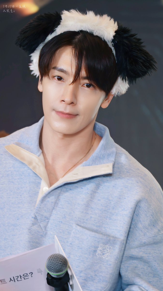 imqqqii17's tweet photo. 宝宝是全世界最可爱的小狗宝宝
#SUPERJUNIOR 
#슈퍼주니어
#0717一直娱签售
#Donghae 
#李东海 
#东海 
#이동해 
#ドンへ https://t.co/J0TYOViUJx