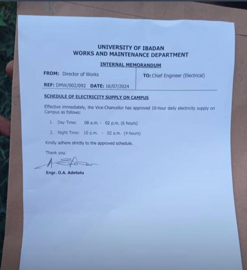 Premiermellanby's tweet photo. Till we win!
#UIFEESMUSTFALL
#UIPROTEST
#SAYNOTOELECTRICITYRATIONING
#IBADAN
#Trending https://t.co/Vu0HhAIEgO