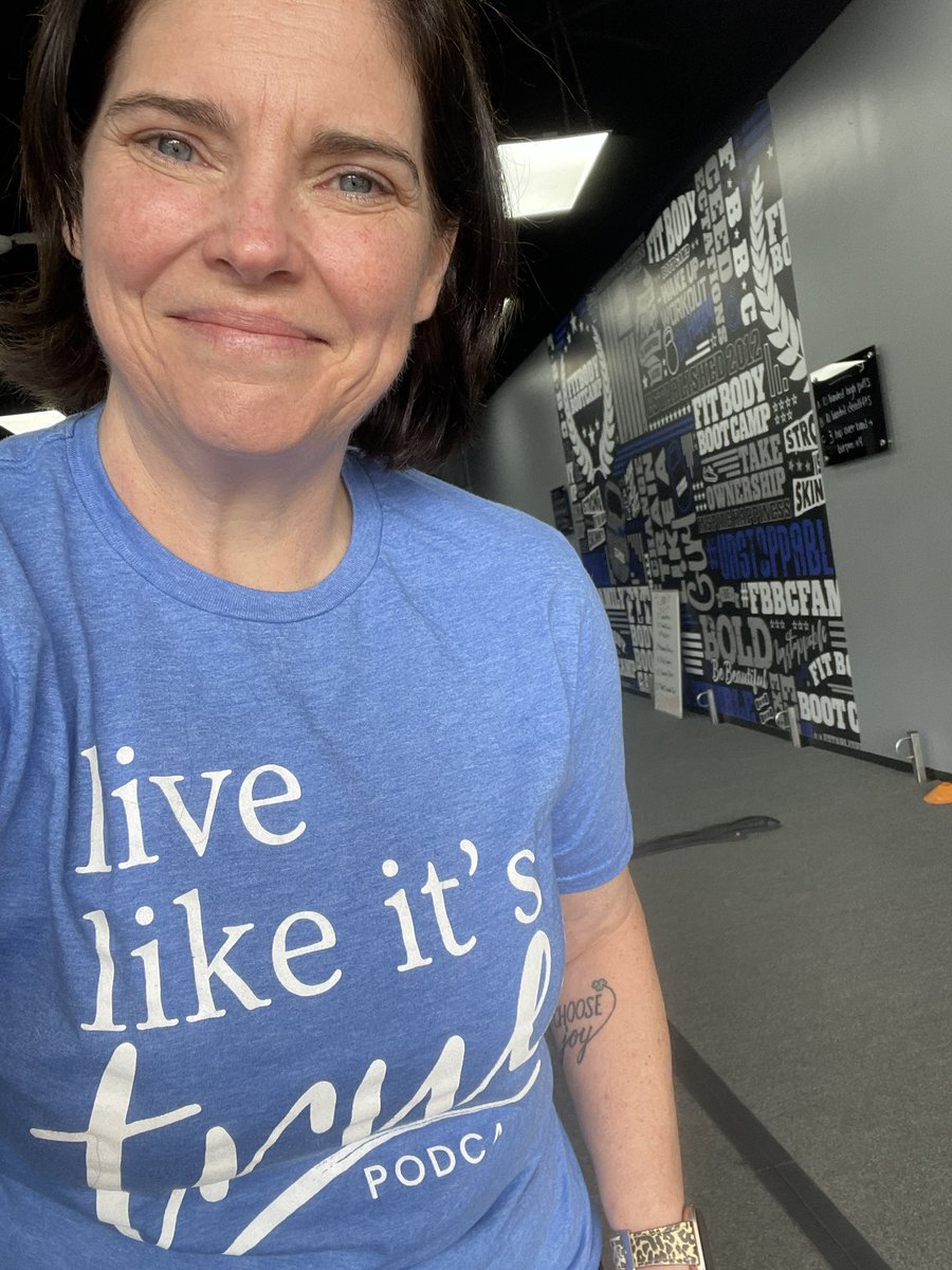 TrimpeChristine's tweet photo. Checking in! Today I’m living like it’s true! The Gospel and good health ❤️🙌🏻 Taste and see the Lord is good!
#fitbodyforever
#fitbodybootcamp
#worshipwednesday
#SugarFreed 🔥 https://t.co/YRsCbi2wup