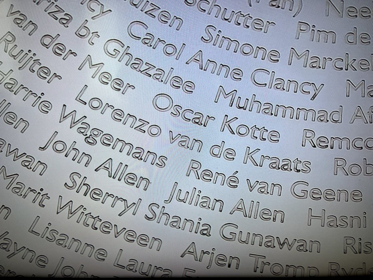 Twee minuten stil zijn om #MH17 #NeverForget