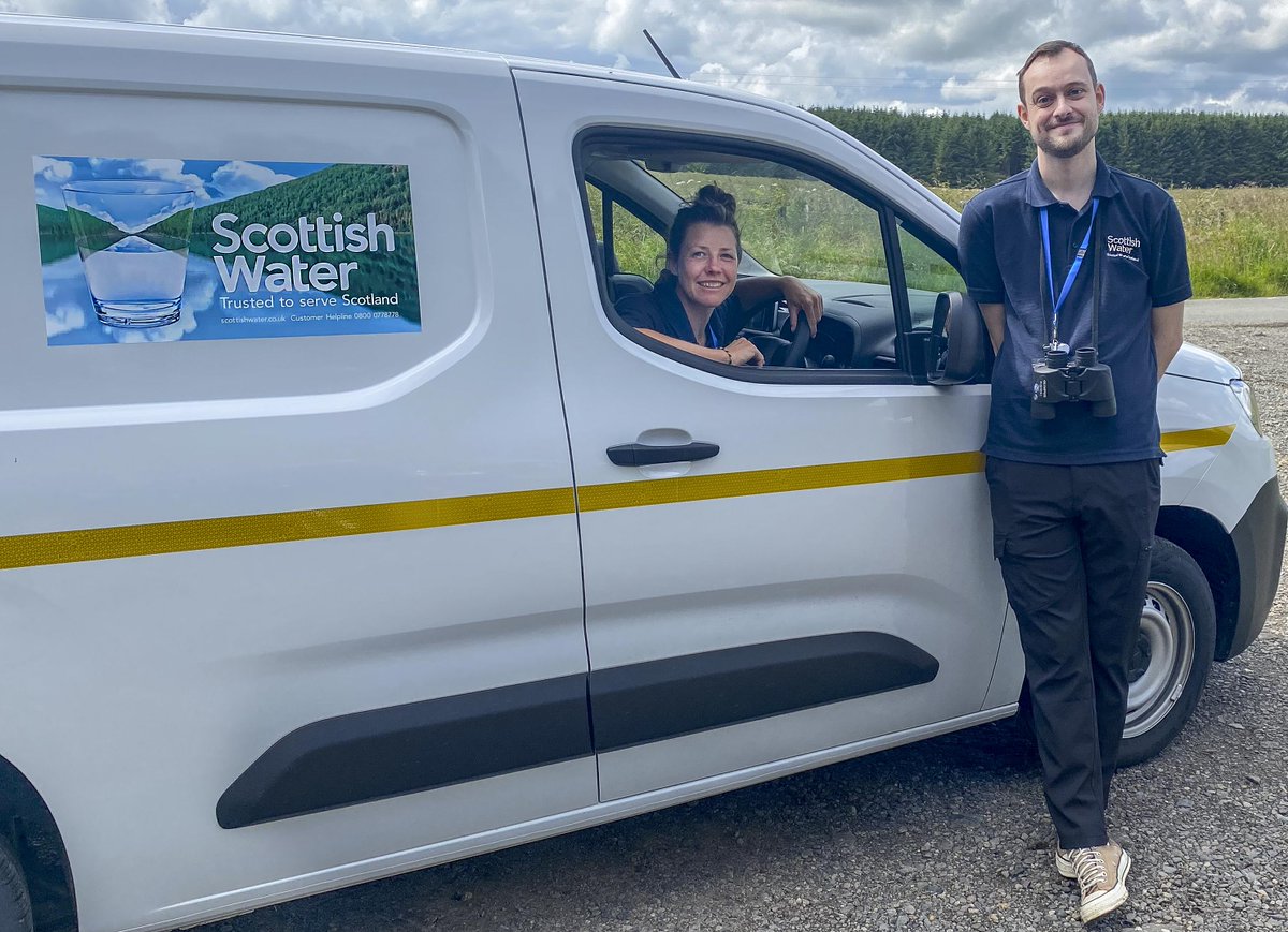 SWsoutheast's tweet photo. πβ¨ Welcoming our newest Reservoir Rangers to the team! Meet Helen and Josh, who will be out and about at our #Gladhouse Reservoir in Midlothian. Give them a wave when you see them and remember to respect the beauty of our reservoirs! πΏπ§ #ReservoirRangers #ProtectAndEnjoy https://t.co/2UbnCfIg7d