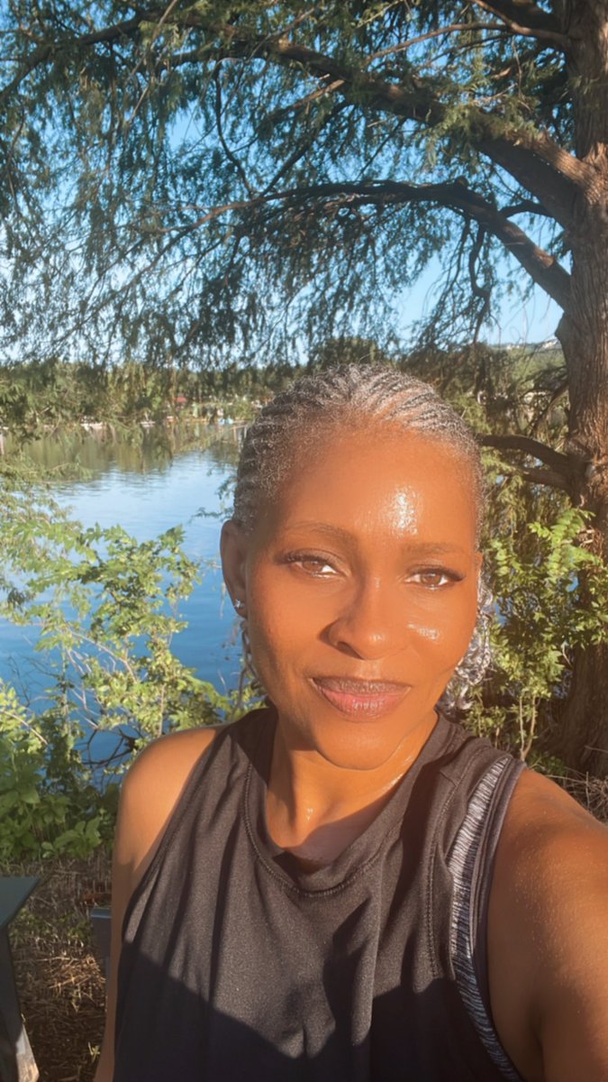 Connie_Connects's tweet photo. The beauty of the @HoldsworthCentr helps me get a great running start to my day! I’m eager to learn and #LeadwithImpact. 

Make it a great day! The choice is absolutely your. https://t.co/fUCFbNW23M