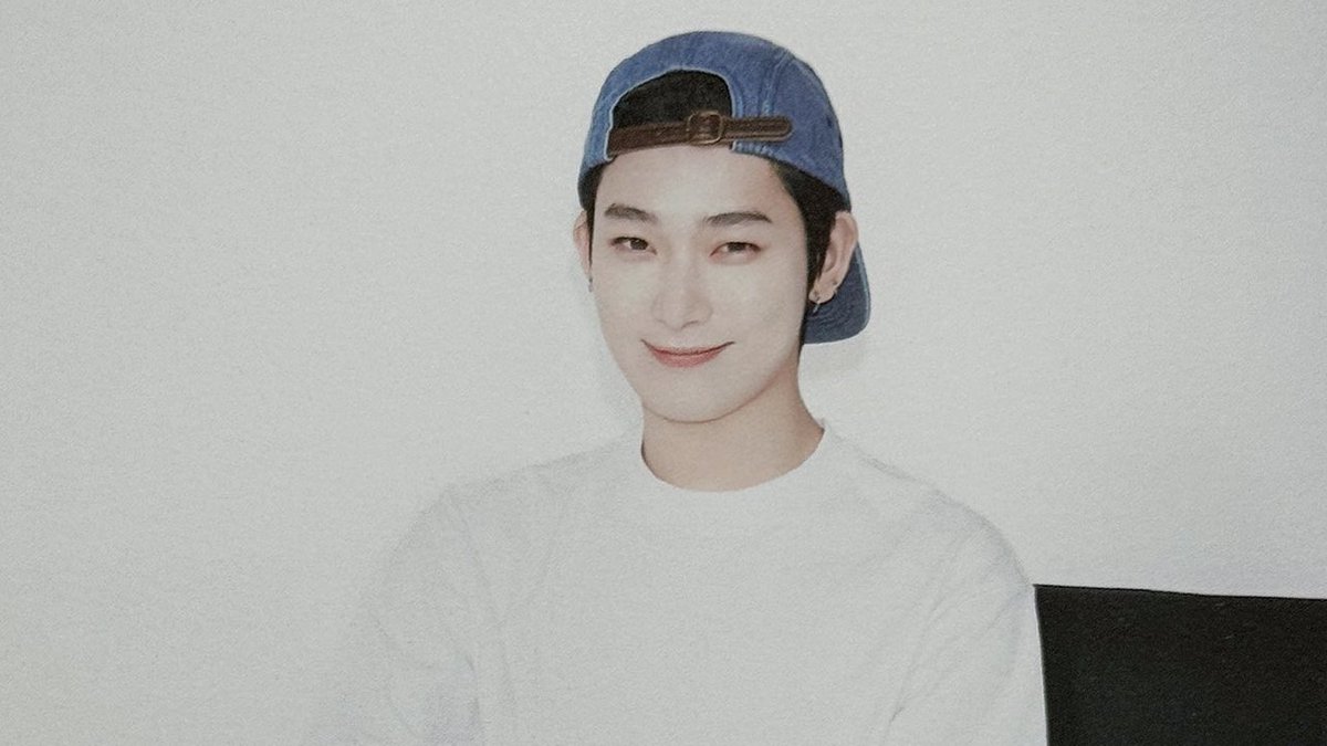 kmelpis's tweet photo. pretty sunoo in snapback~ 🤍 https://t.co/0gIaEj4iWc
