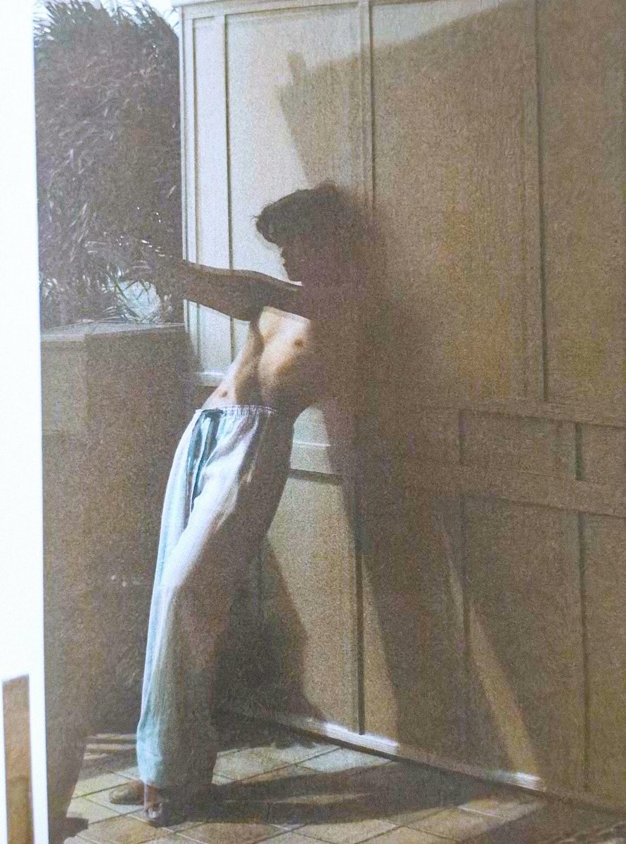 LOOK AT TAEHYUNG