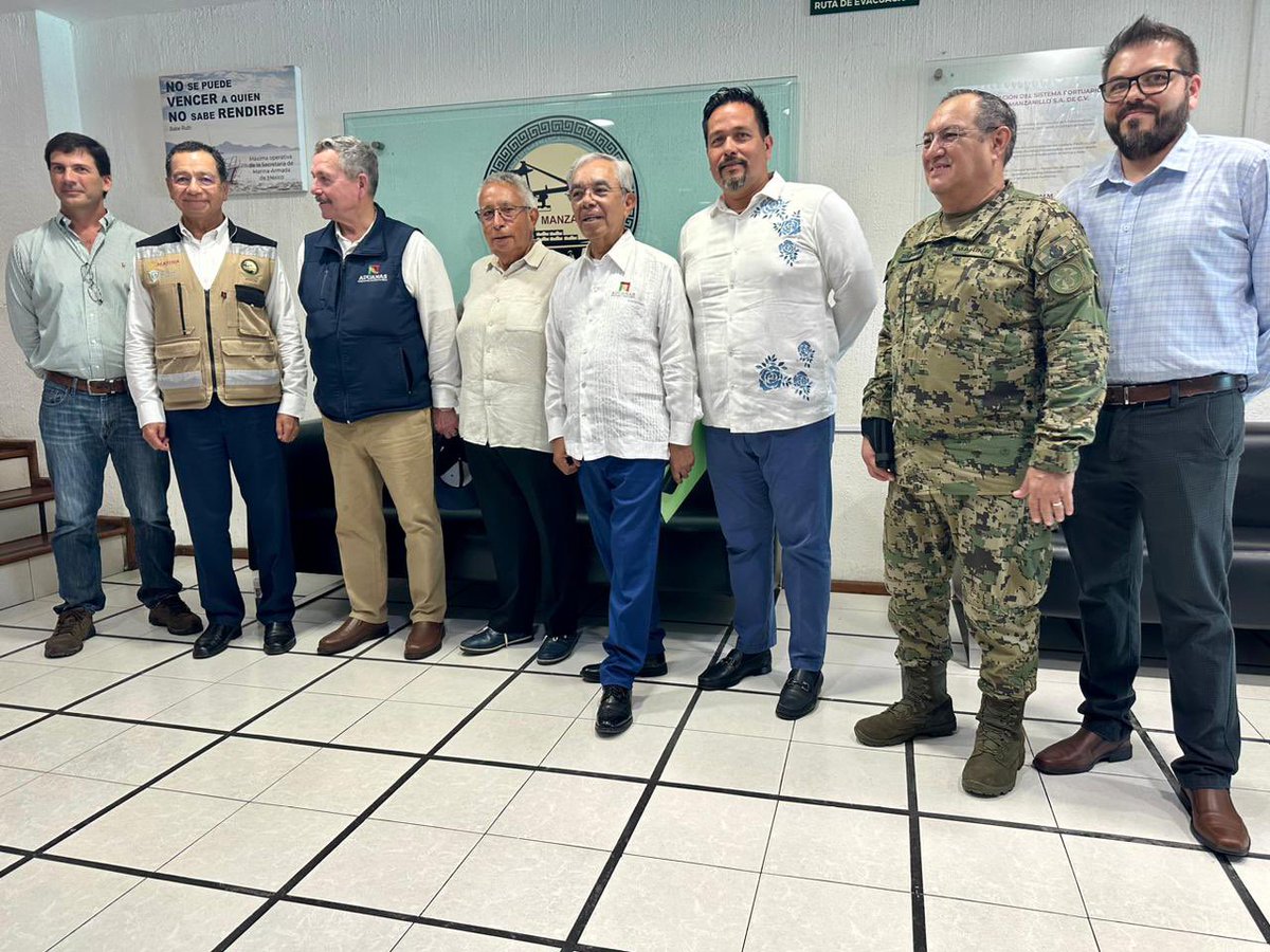 Inician pruebas del nuevo proyecto de Aduanas y ASTOM para eficientar la evacuación de mercancías en Manzanillo.
<a href="/ASIPONA_Man/">Puerto Manzanillo</a> <a href="/AduanasMx/">Aduanas de México</a> 

#SomosASTOM #RedDeProgresoPortuario #SomosManzanillo #PuertoDeManzanillo #Logística #Terminales

Aquí toda la info👇🏻