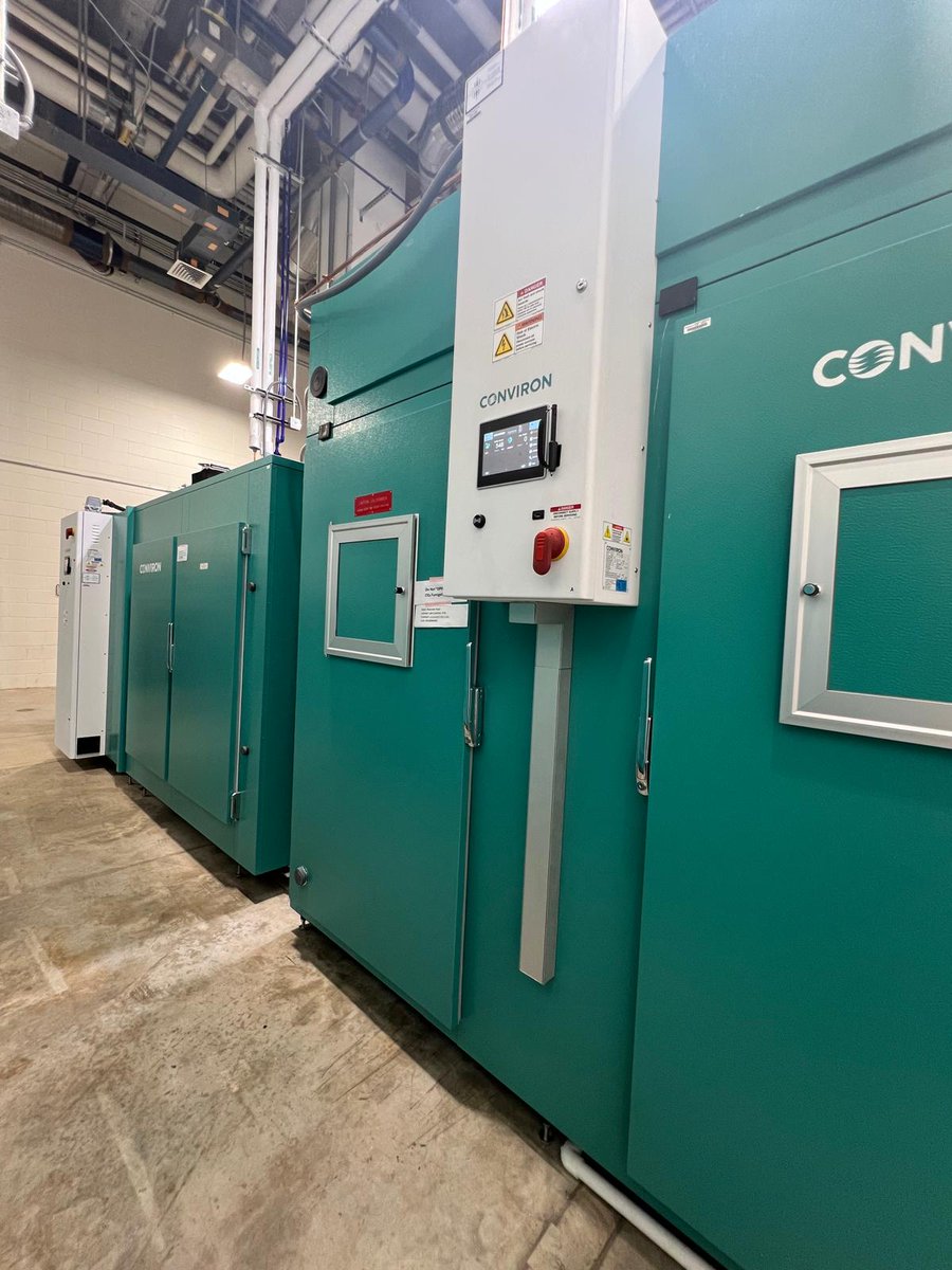 VT_TPSC's tweet photo. Ph.D. student Ravneet Kaur has become the first user of the new elevated carbon dioxide growth chambers in the basement of @virginia_tech's Latham Hall. She will be growing soybean plants in elevated carbon dioxide to investigate the impact on seed nutrient content. https://t.co/qu50r4rPed