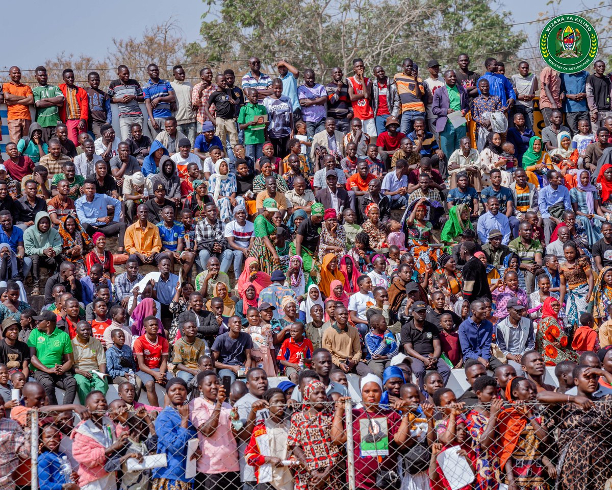 Ziara ya Mhe Rais Dkt <a href="/SuluhuSamia/">Samia Suluhu</a> inaendelea Mkoani Rukwa leo. 

Kilimo ndio shughuli kuu ya kiuchumi katika Mkoa wa Rukwa. Kwa miaka mingi Kilimo kimekuwa kikiwapatia wakazi wa Rukwa chakula cha kutosheleza mahitaji na kuwa na ziada ambayo huuzwa kwa Wakala wa Taifa wa Hifadhi