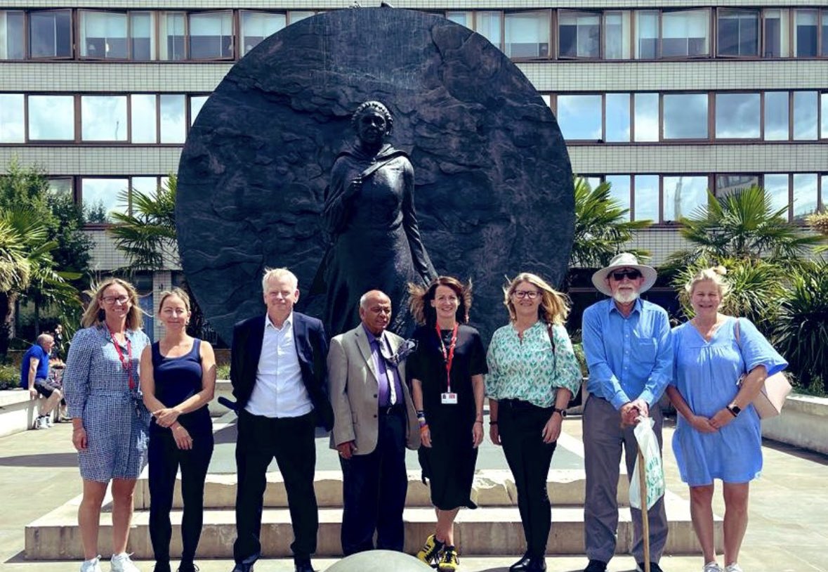 Lisa Whittaker tweet media