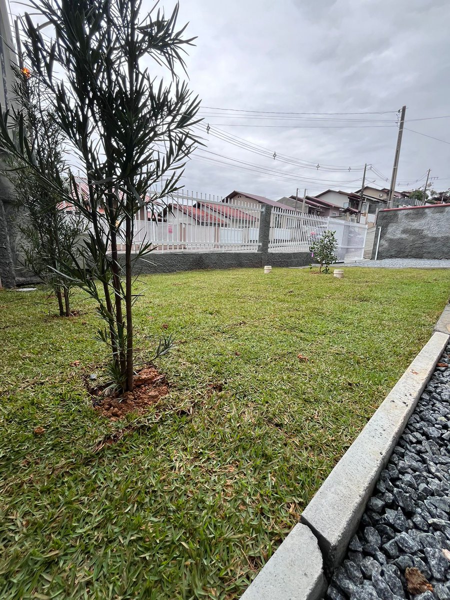 rafa_fritz's tweet photo. 🏡CASA NOVA E PRONTA PARA MORAR🏡

✅3 quartos, uma suíte;
✅Área: 80,00m²;
✅Terreno: 396,00m²;
✅Investimento: R$ 370.000,00;

🏃𝒱𝑒𝓂 𝓅𝒶𝓇𝒶 𝒶 𝒰𝓅 ✨  
https://t.co/7oAauFC7rW 
CRECI: 4076-J  
Contato: 
☎ (47) 3394-2100 
📱 (47) 98876-3615 https://t.co/l5HpvyPDFh