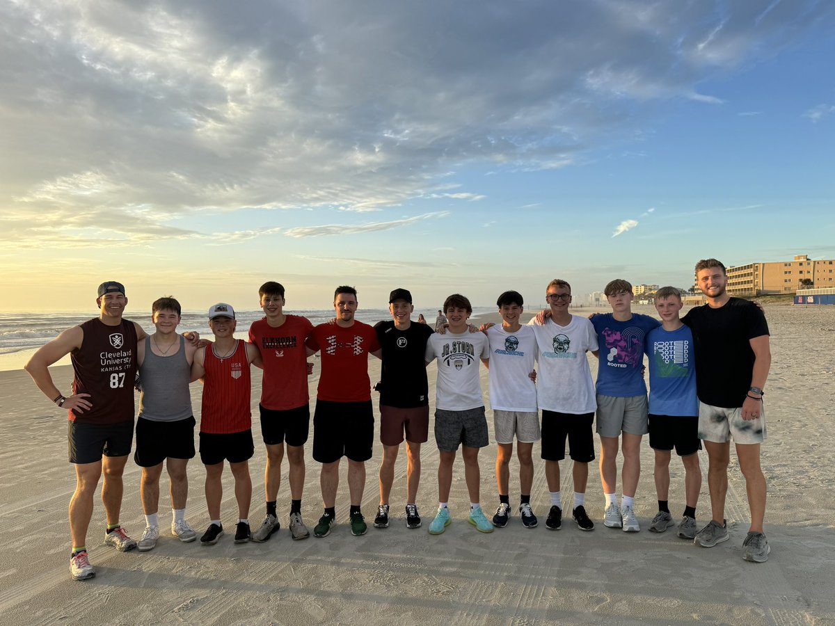 hunt_jp's tweet photo. @F3Omaha - Baby Ruth led a VQ PopUp Beatdown from Daytona Beach with 7 FNGs while attending the insideout student ministry conference! Proud of him and his growing leadership! @relevantelkhorn https://t.co/5SjqJ41XW7