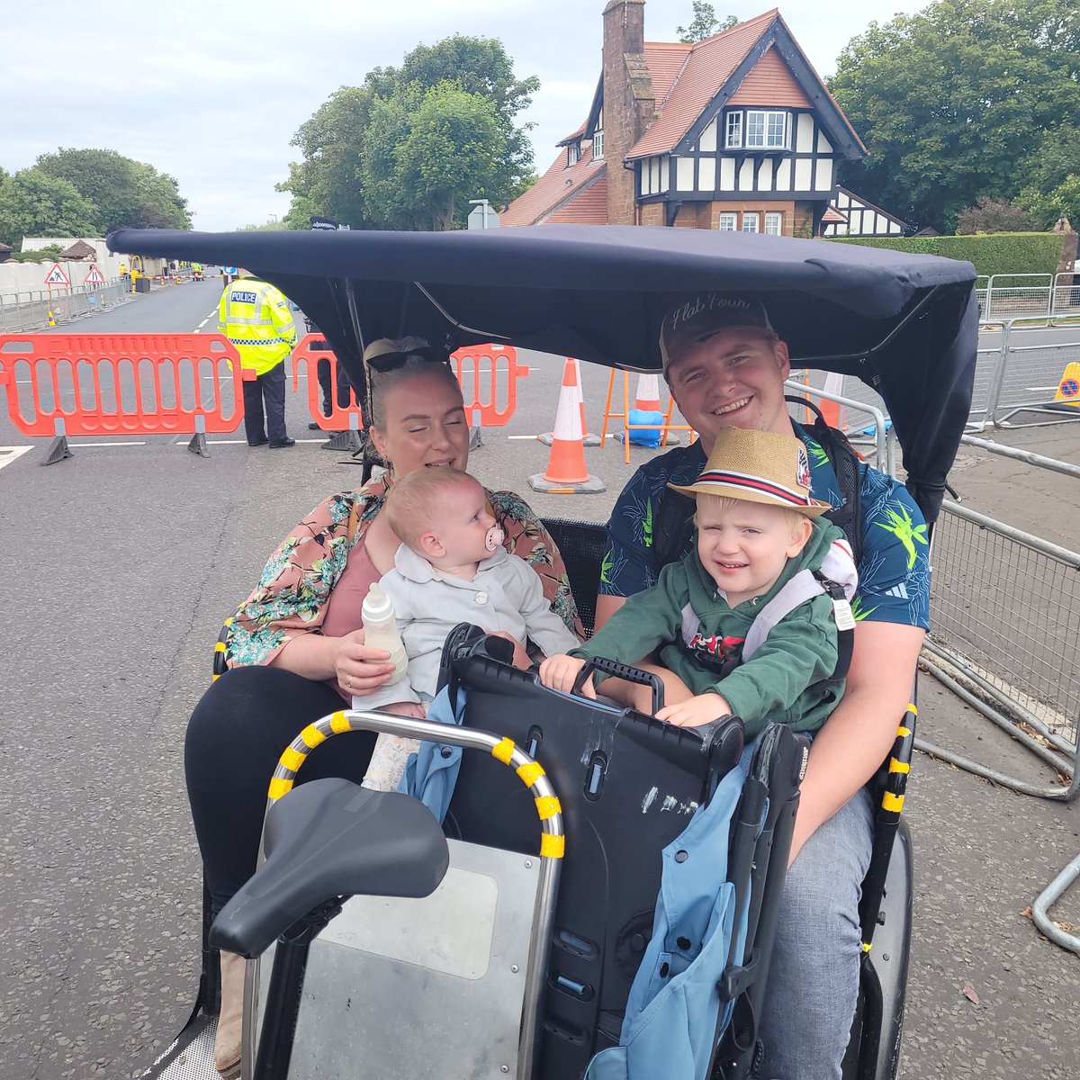 cristhinkslinks's tweet photo. Take a load off and arrive in style @theopen sustainable, safe, affordable, fun travel #TheOpenChampionship https://t.co/hXOwPZDafw