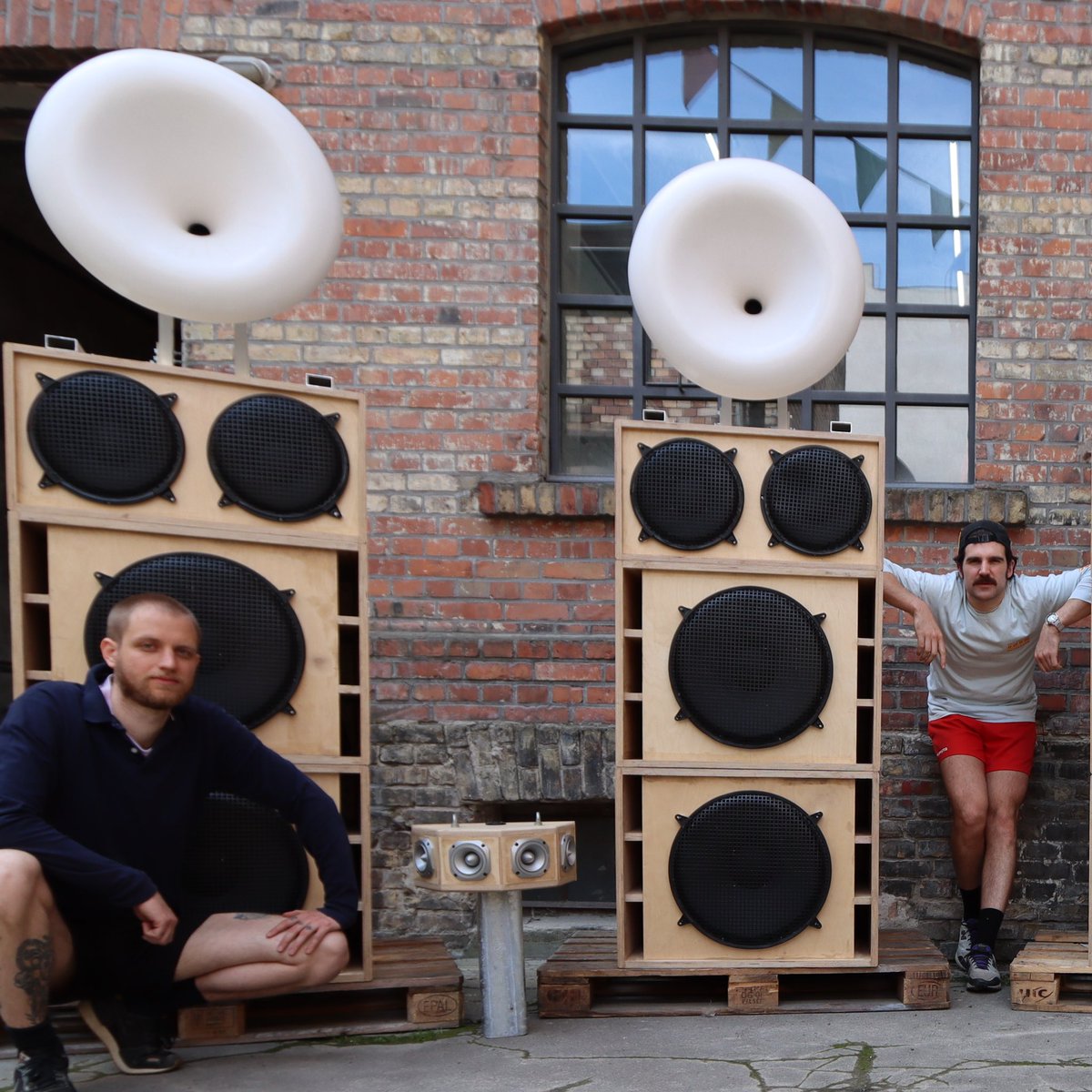 We are happy to announce our Summer Listening Sessions with Sound Metaphors and Beba 💚💛💜 On three Fridays in August, we round off the day on Beba’s summer terrace with DJ sets by Castro and Nemo from Sound Metaphors, from 18:00–21:00.

bit.ly/summerlistenin…